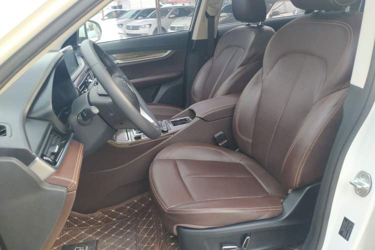 Used Hanteng X5 2020 1.5T Automatic Luxury Model 5 Seats Left Front Seat