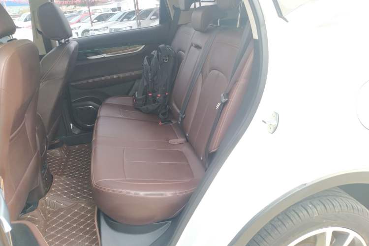 Used Hanteng X5 2020 1.5T Automatic Luxury Model 5 Seats Left Rear Seat
