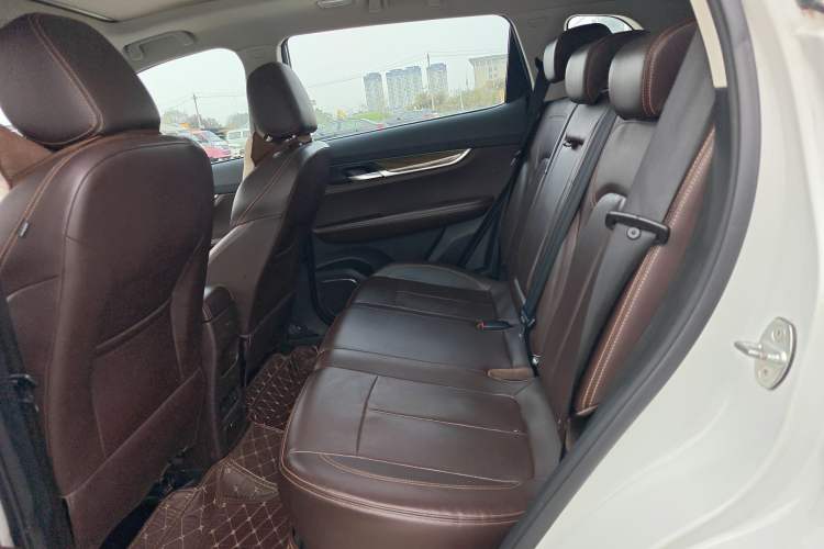 Used Hanteng X5 2020 1.5T Automatic Luxury Model 5 Seats Left Rear Seat