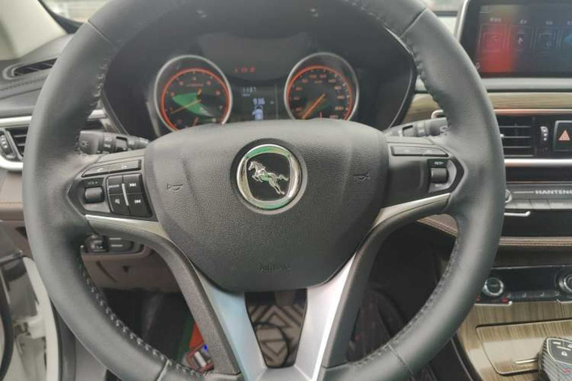 Used Hanteng X5 2020 1.5T Manual Smart Edition 5 Seats Steering Wheel