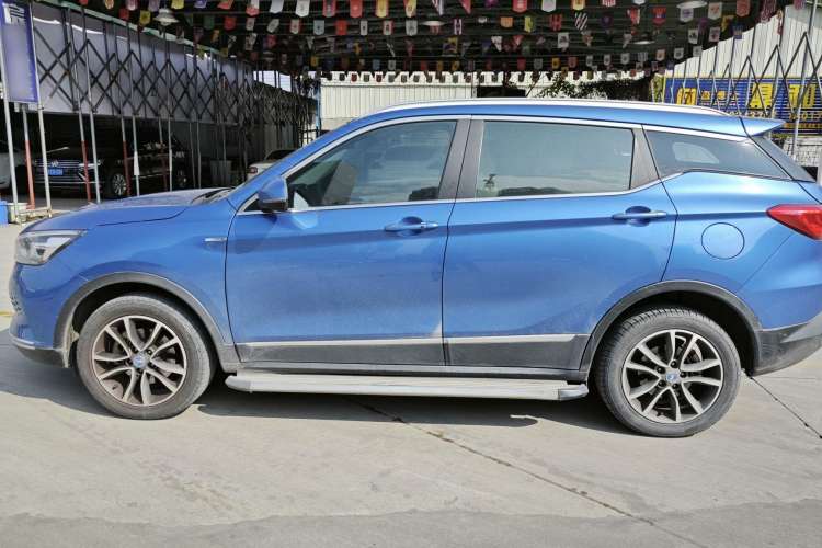 Used Hanteng X5 New Energy 2019 Luxury Edition Exterior 2