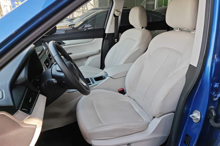 Used Hanteng X5 New Energy 2019 Luxury Edition Left Front Seat
