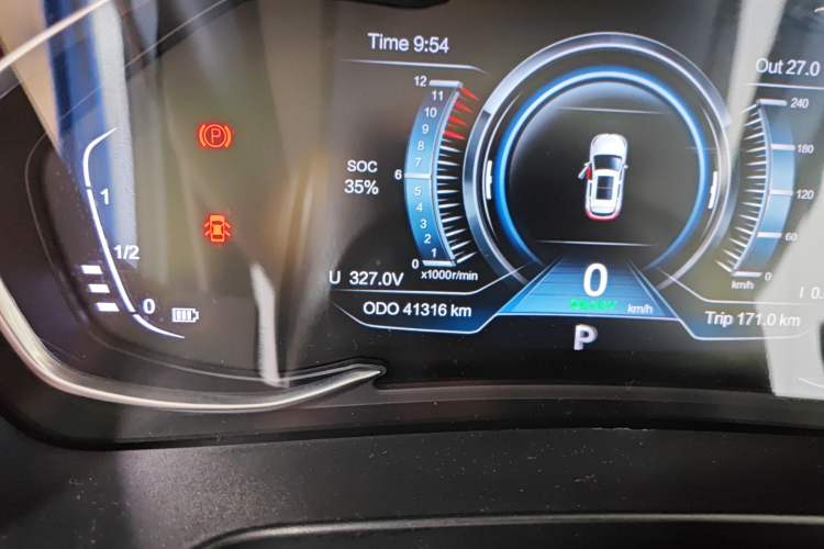 Used Hanteng X5 New Energy 2019 Luxury Edition Odometer Close Up