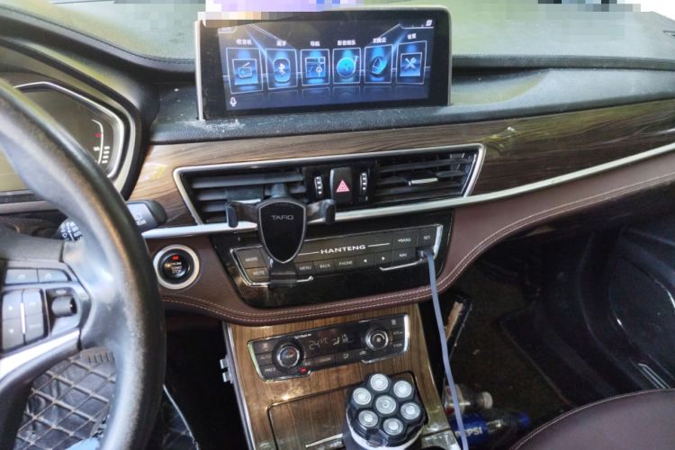 Used Hanteng X5 New Energy 2019 Flagship Edition Audio And AC Panel