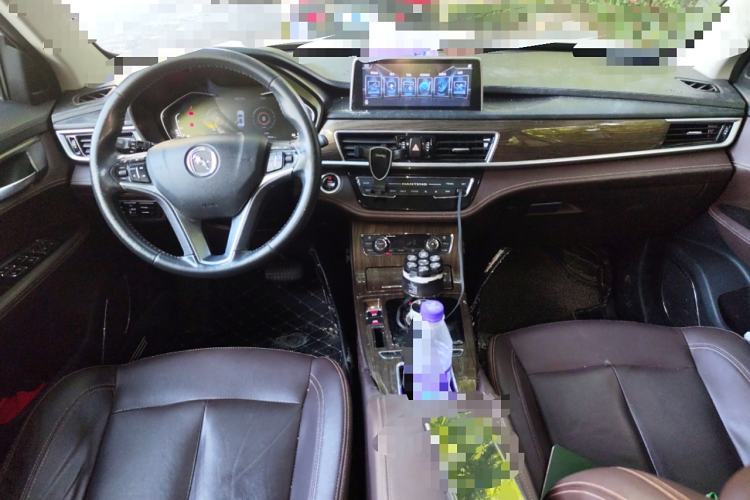 Used Hanteng X5 New Energy 2019 Flagship Edition Center Console