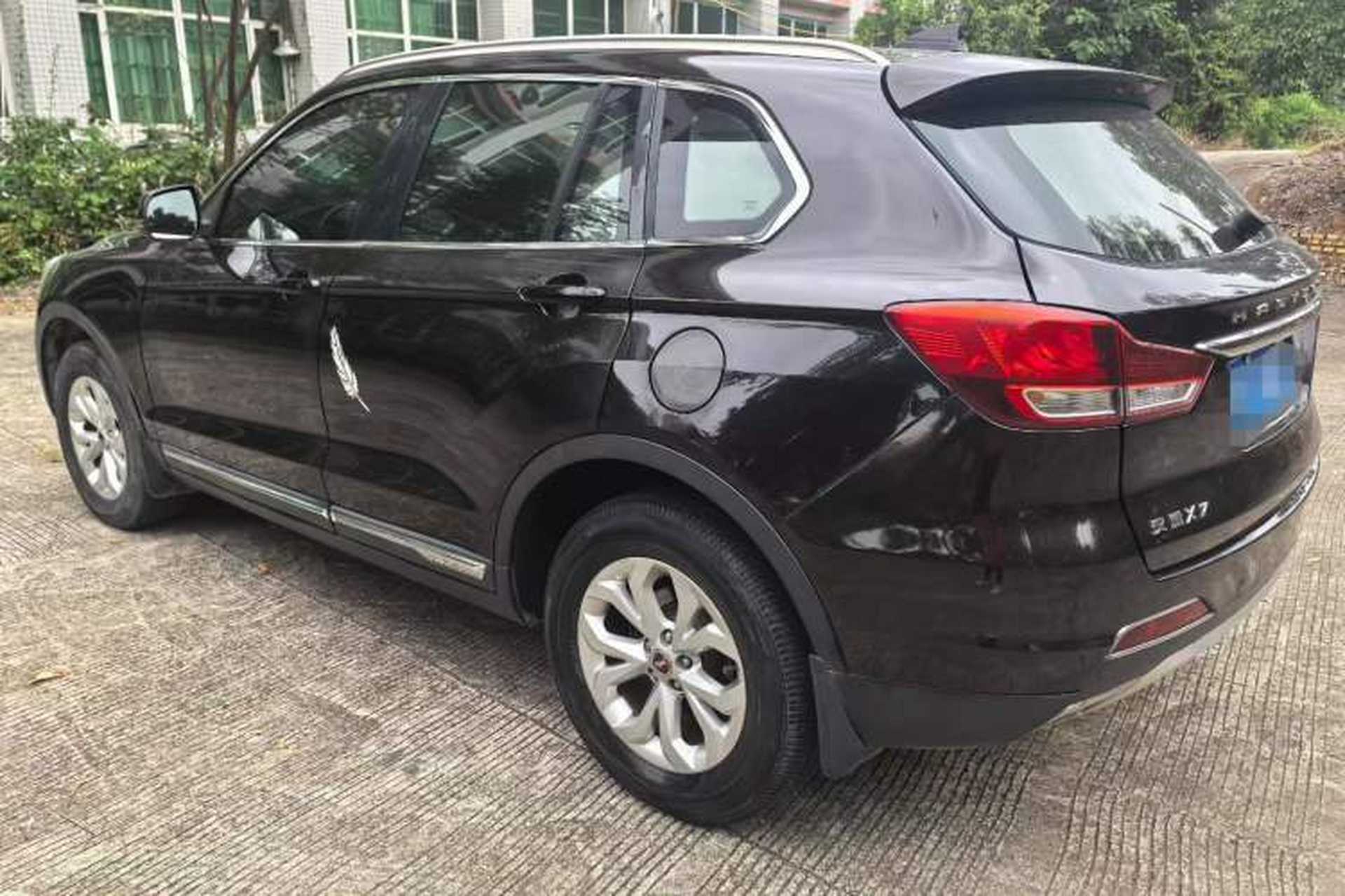Used Hanteng X7 2016 1.5T Manual Luxury Edition Exterior 3