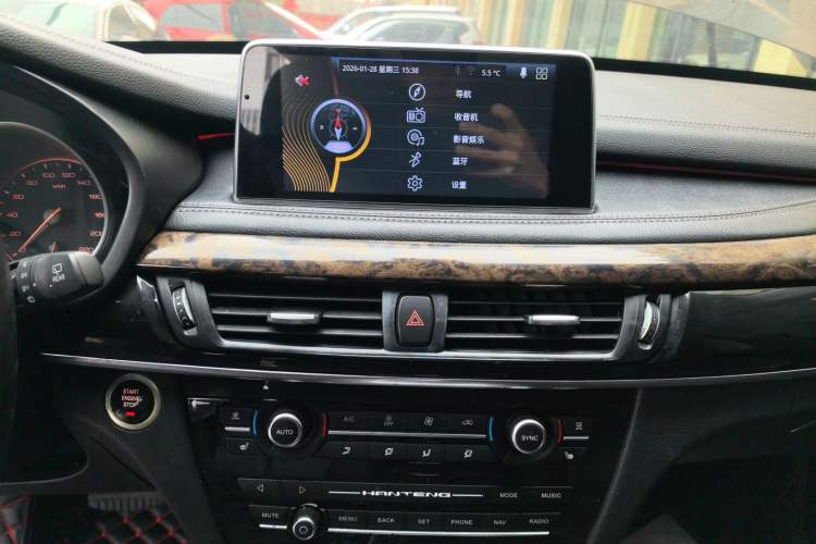 Used Hanteng X7 2016 2.0T DCT Luxury Edition Audio And AC Panel