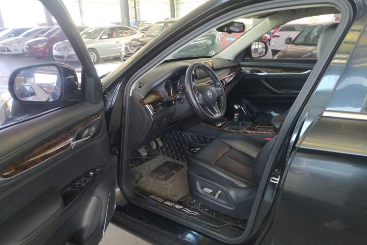 Used Hanteng X7 2016 1.5T Manual Luxury Edition Driver Seat