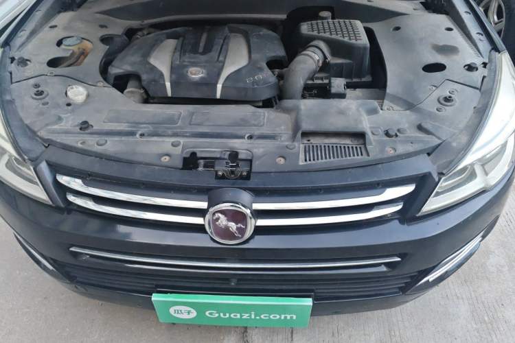 Used Hanteng X7 2016 2.0T DCT Luxury Edition Engine Bay