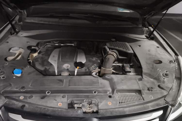 Used Hanteng X7 2016 1.5T Manual Comfort Model Engine Bay