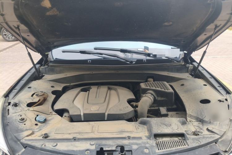 Used Hanteng X7 2016 2.0T DCT Luxury Version Engine Bay