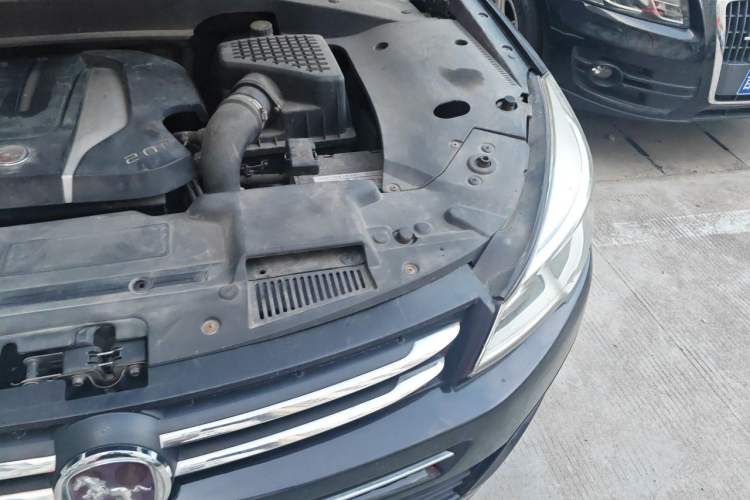 Used Hanteng X7 2016 2.0T DCT Luxury Edition Engine Bay Left
