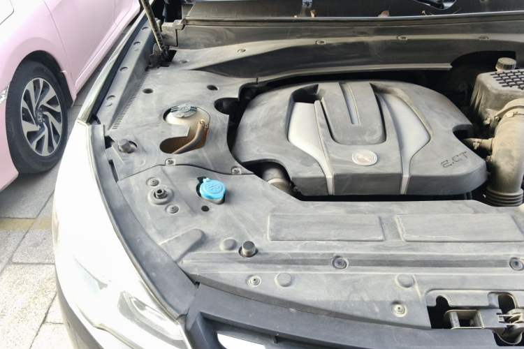 Used Hanteng X7 2016 2.0T DCT Luxury Edition Engine Bay Right