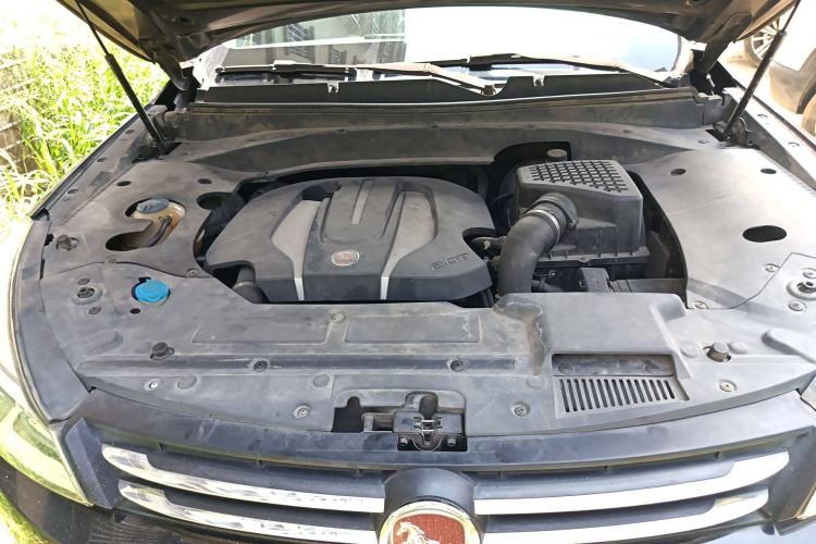Used Hanteng X7 2016 2.0T DCT Luxury Version Engine Bay