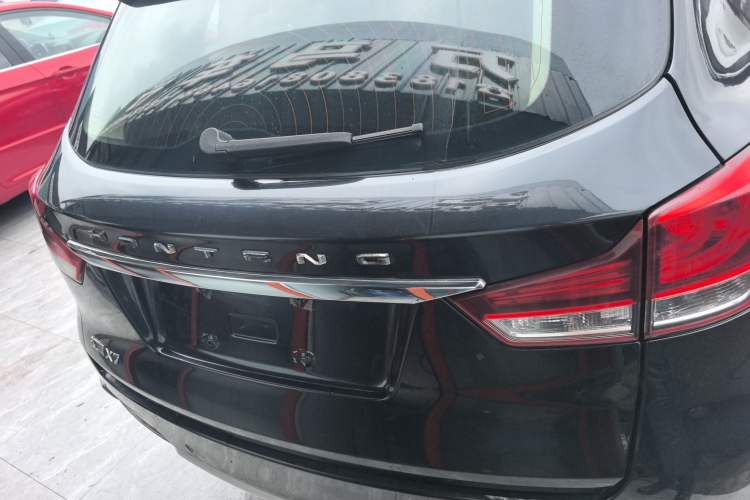 Used Hanteng X7 2016 1.5T Manual Luxury Edition Exterior 4
