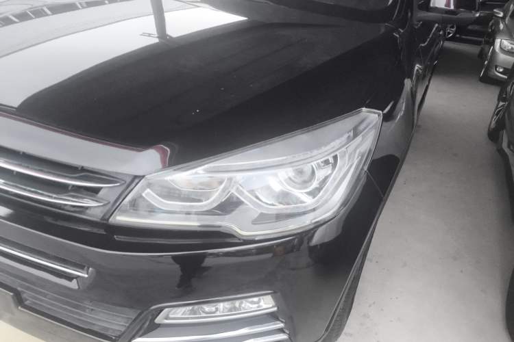 Used Hanteng X7 2016 2.0T DCT Luxury Edition Exterior 6