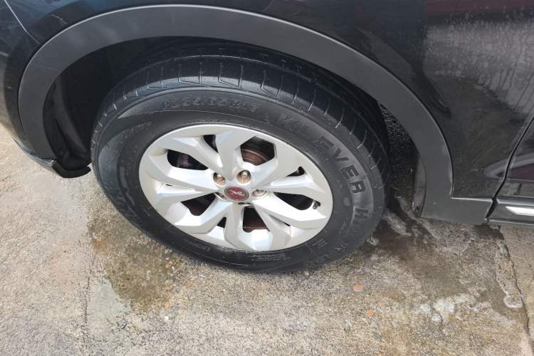 Used Hanteng X7 2016 1.5T Manual Luxury Edition Exterior 6