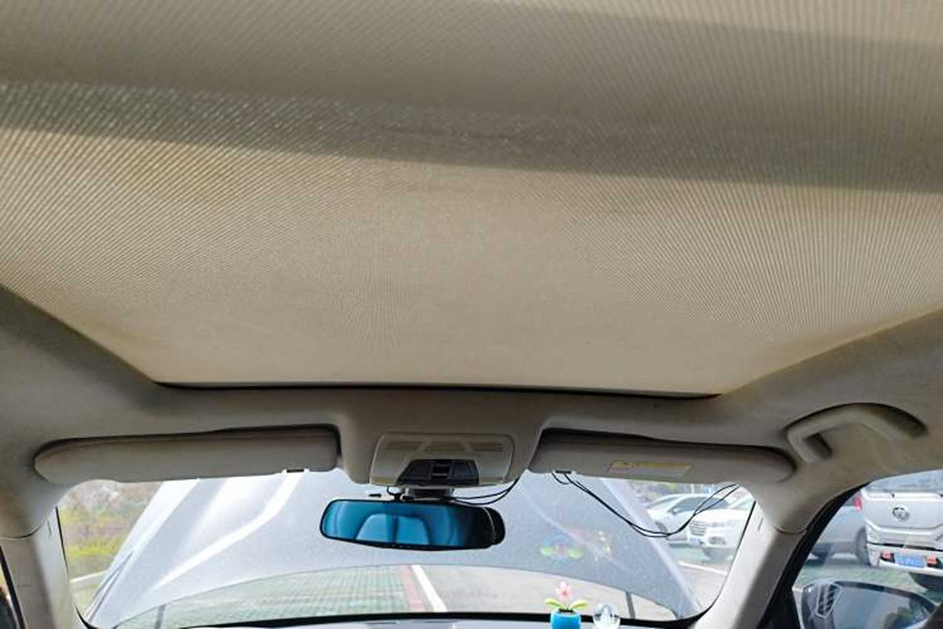 Used Hanteng X7 2016 1.5T Manual Luxury Edition Headliner