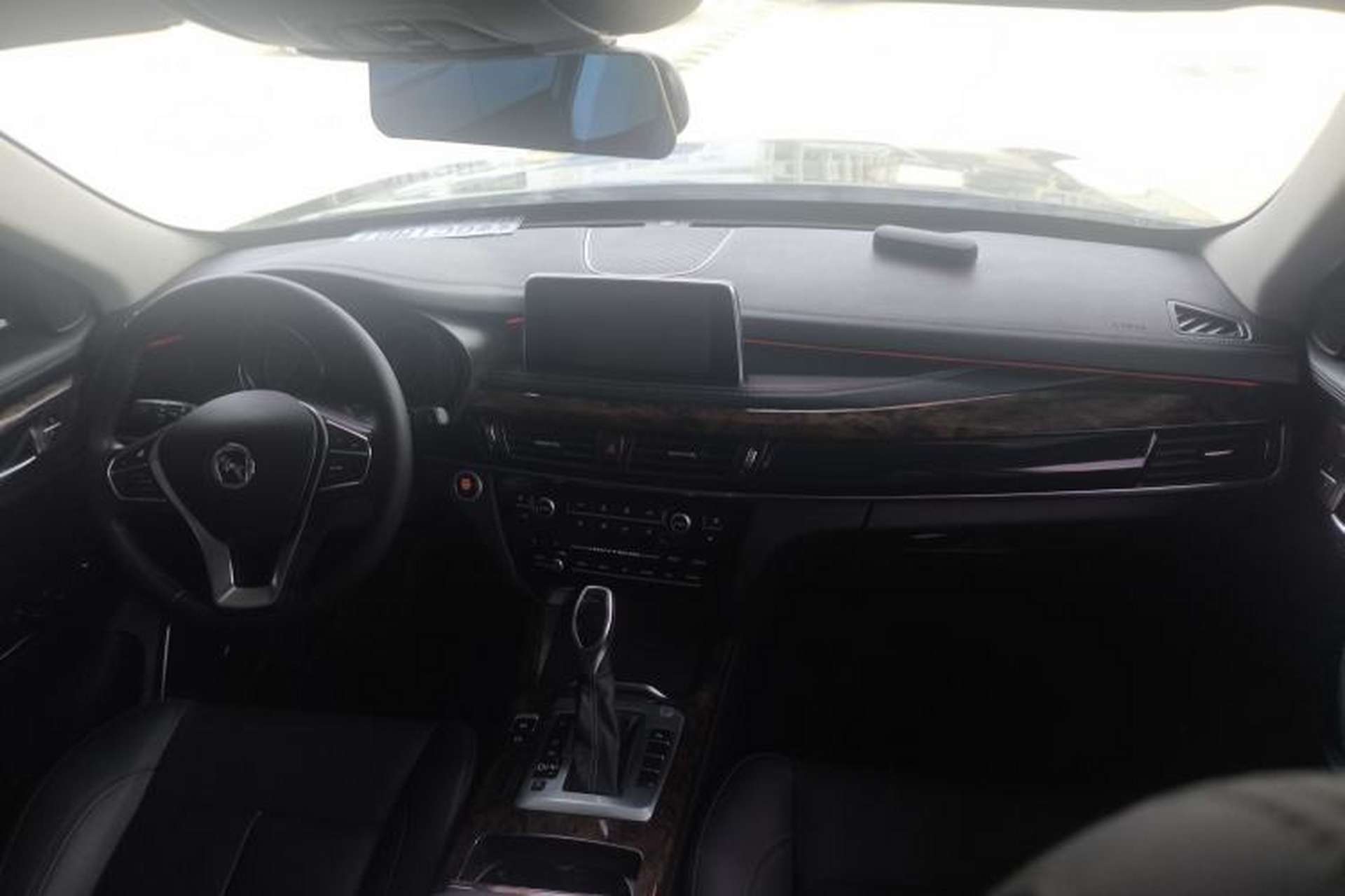Used Hanteng X7 2016 2.0T DCT Luxury Edition Interior 1