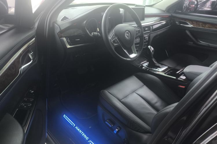 Used Hanteng X7 2016 2.0T DCT Luxury Edition Interior 5