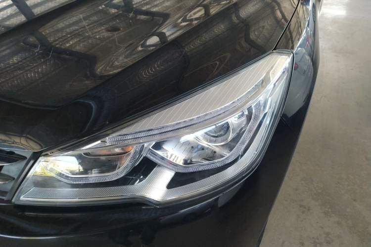 Used Hanteng X7 2016 1.5T Manual Luxury Edition Left Front Headlight