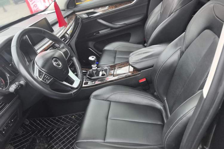 Used Hanteng X7 2016 1.5T Manual Luxury Edition Left Front Seat