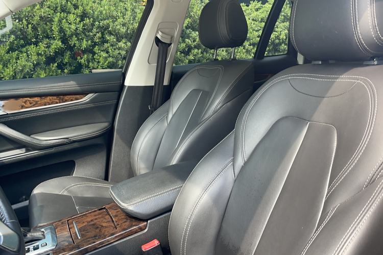 Used Hanteng X7 2016 2.0T DCT Luxury Edition Left Front Seat