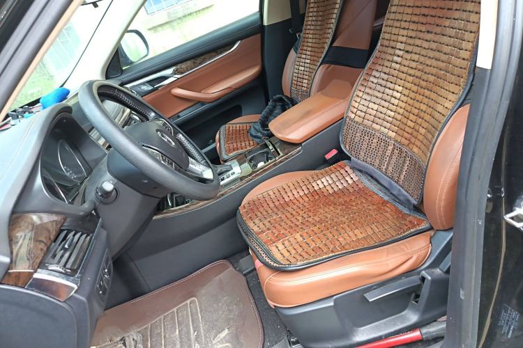 Used Hanteng X7 2016 2.0T DCT Luxury Version Left Front Seat