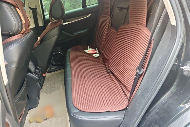 Used Hanteng X7 2016 2.0T DCT Luxury Edition Left Rear Seat