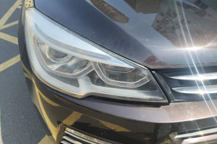 Used Hanteng X7 2016 1.5T Manual Luxury Edition Right Front Headlight