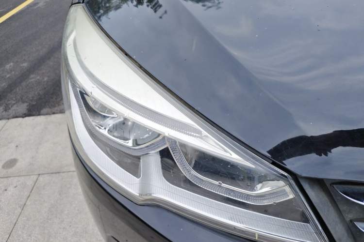 Used Hanteng X7 2016 1.5T Manual Luxury Version Right Front Headlight
