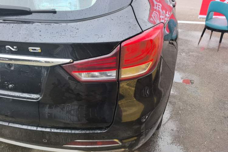 Used Hanteng X7 2016 1.5T Manual Luxury Edition Right Rear Taillight
