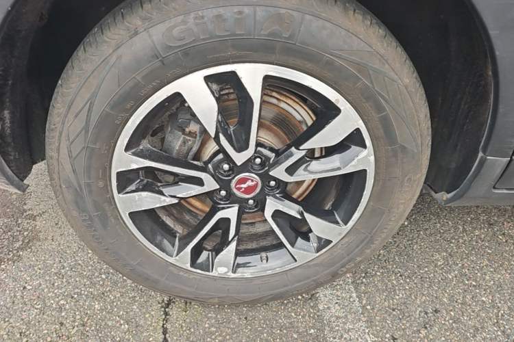 Used Hanteng X7 2016 2.0T DCT Luxury Edition Right Rear Wheel Hub