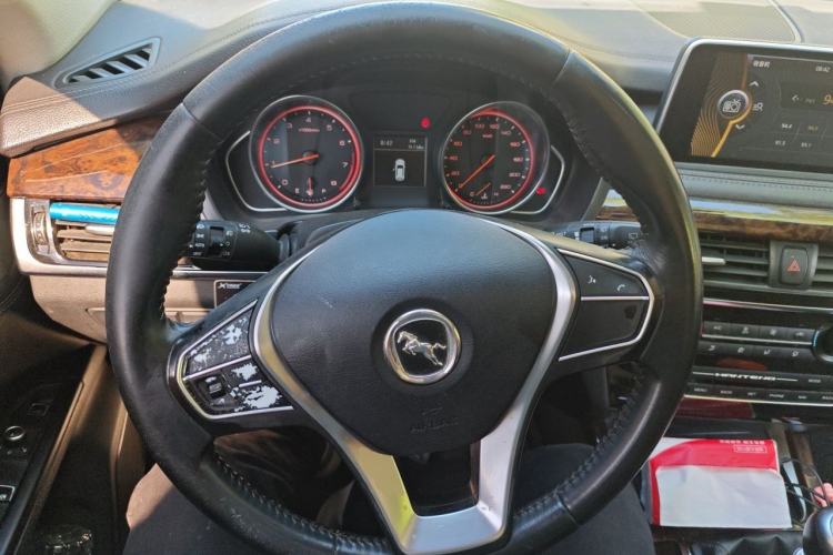 Used Hanteng X7 2016 1.5T Manual Luxury Edition Steering Wheel