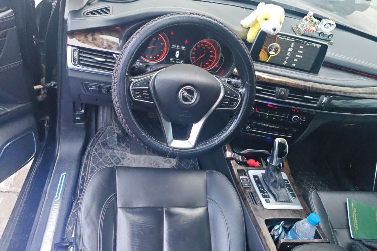 Used Hanteng X7 2016 2.0T DCT Luxury Edition Steering Wheel
