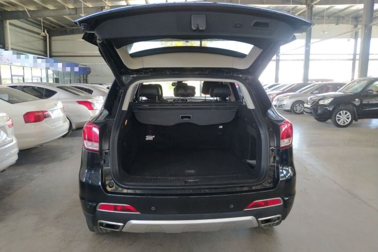 Used Hanteng X7 2016 1.5T Manual Luxury Edition Trunk