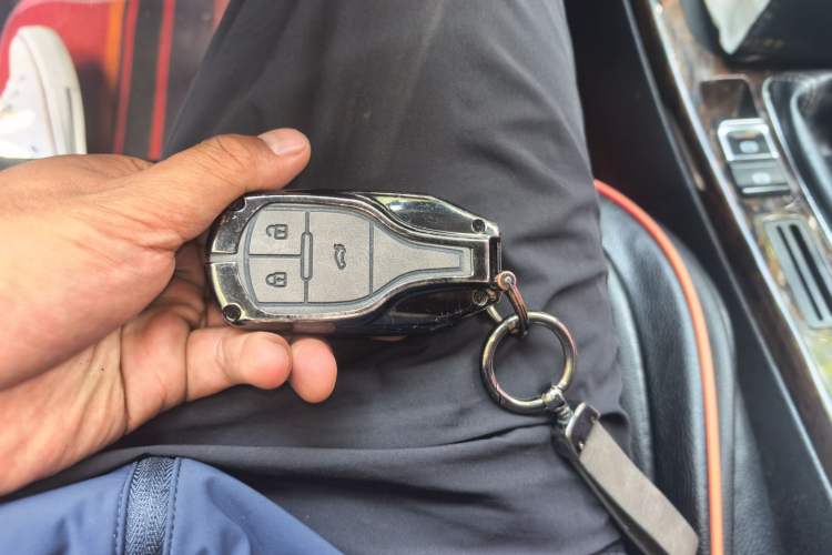 Used Hanteng X7 2016 1.5T Manual Luxury Edition Vehicle Key