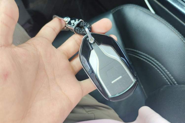 Used Hanteng X7 2016 1.5T Manual Luxury Edition Vehicle Key