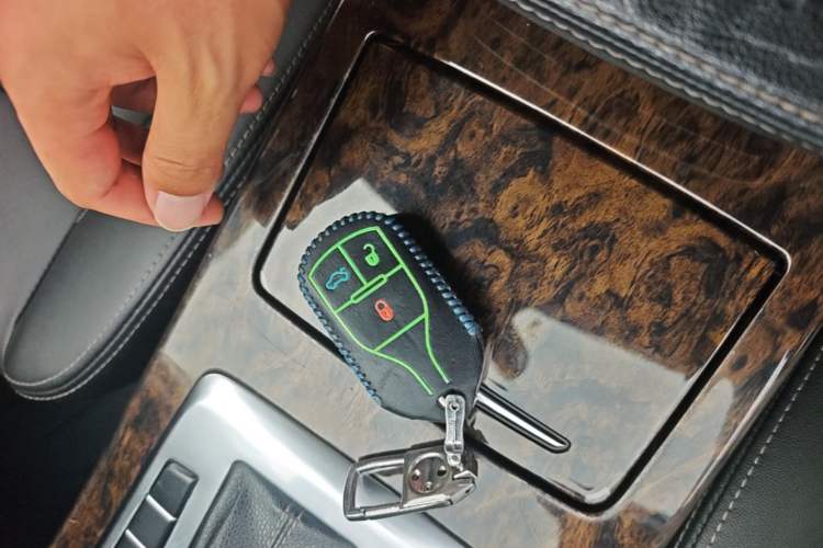 Used Hanteng X7 2016 2.0T DCT Luxury Edition Vehicle Key