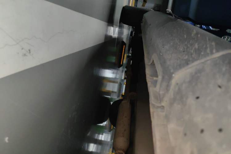 Used Hanteng X7 2016 2.0T DCT Luxury Edition Chassis Front Right