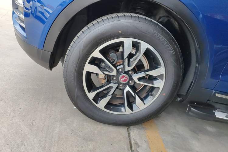 Used Hanteng X7 2016 2.0T DCT Yu Ma Edition Left Front Wheel Hub