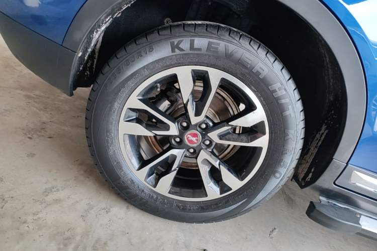Used Hanteng X7 2016 2.0T DCT Yu Ma Edition Right Rear Wheel Hub