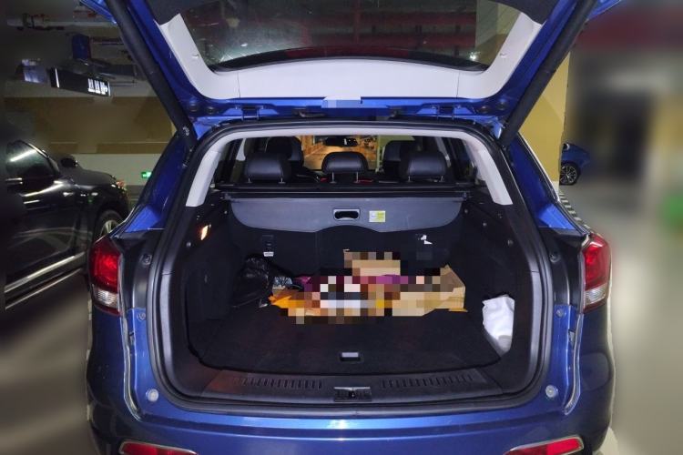 Used Hanteng X7 2016 2.0T DCT Luxury Edition Trunk