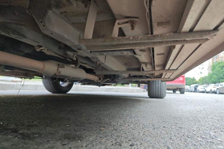 Used Hanteng X7 2016 2.0T DCT Luxury Edition Chassis Rear Right