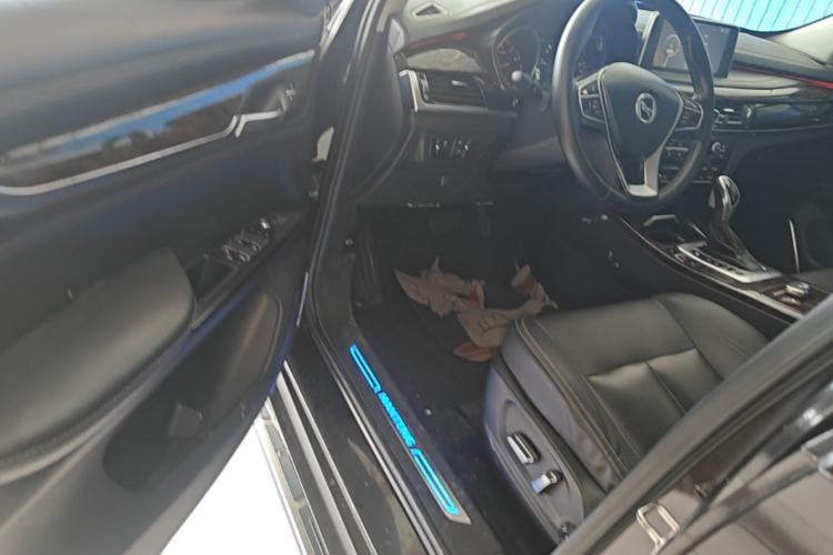 Used Hanteng X7 2016 2.0T DCT Luxury Edition Driver Seat
