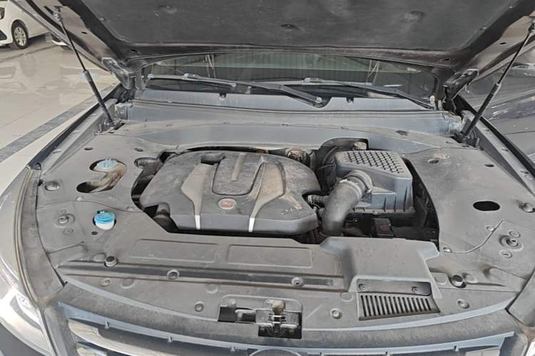Used Hanteng X7 2016 2.0T DCT Luxury Edition Engine Bay