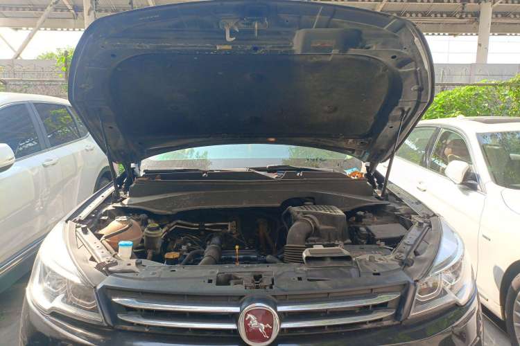 Used Hanteng X7 2016 1.5T Manual Luxury Edition Engine Bay