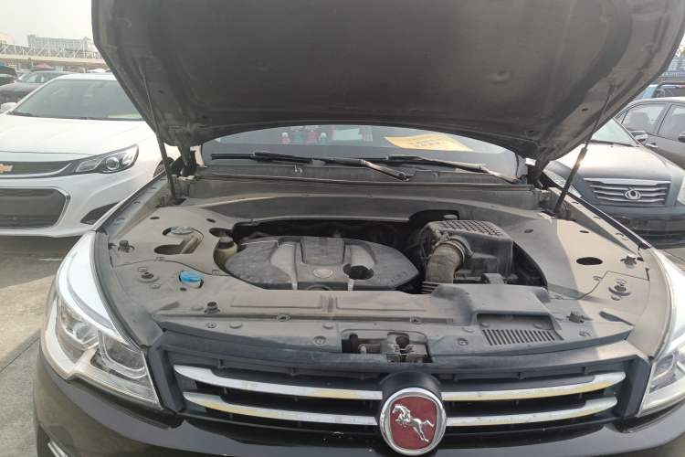 Used Hanteng X7 2016 1.5T Manual Comfort Model Engine Bay