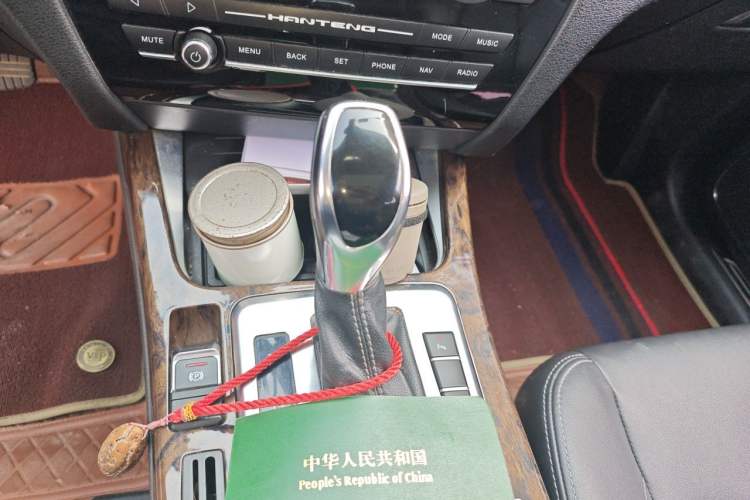 Used Hanteng X7 2016 2.0T DCT Luxury Edition Gear Lever