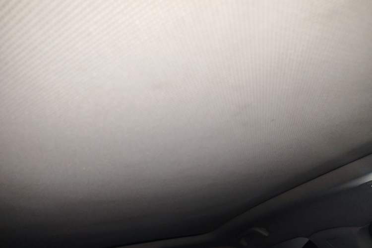Used Hanteng X7 2016 1.5T Manual Luxury Edition Headliner